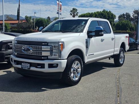 Used 2018 Ford F350 Platinum w/ Platinum Ultimate Package AWD/4WD image 10