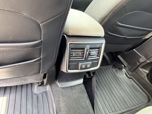 Used 2021 Subaru Forester Limited w/ Popular Package #3 AWD/4WD image 9