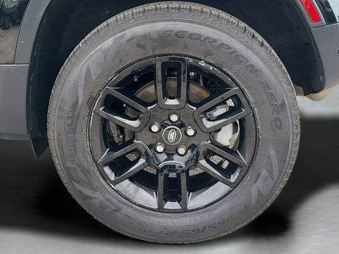 Used 2025 Land Rover Defender 110 S AWD/4WD image 31