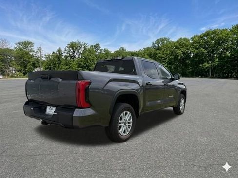 Used 2024 Toyota Tundra SR5 AWD/4WD image 9