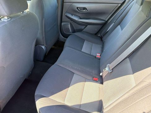 Used 2025 Nissan Sentra SV FWD image 23