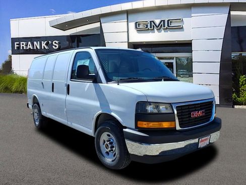 New 2026 GMC Savana 2500 w/ Driver Convenience Package image 1