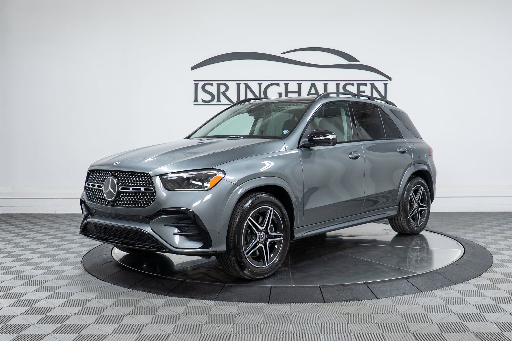 Used 2026 Mercedes-Benz GLE 450e 4MATIC image 1