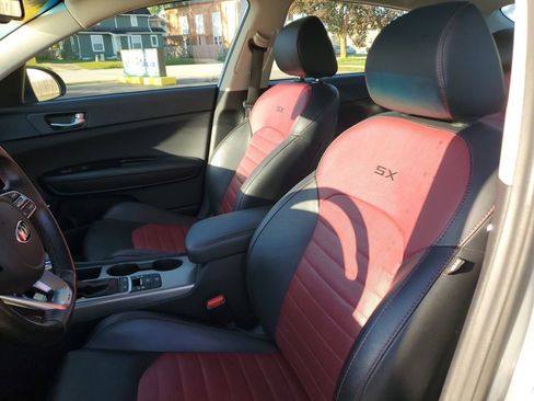 Used 2020 Kia Optima SX image 16