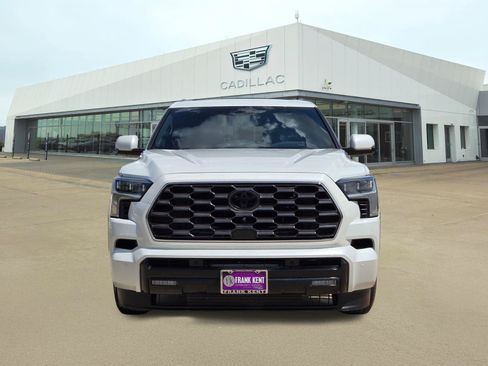 Used 2025 Toyota Sequoia Platinum AWD/4WD image 2