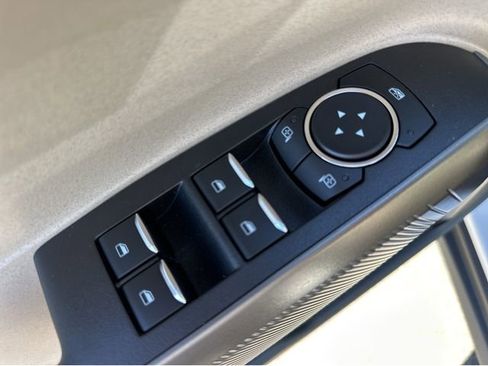 New 2026 Ford Maverick Lariat image 34