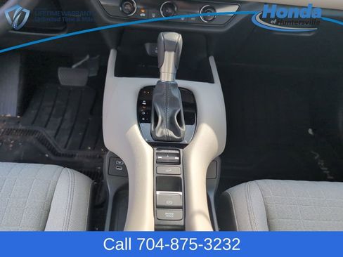 Used 2026 Honda HR-V LX image 20