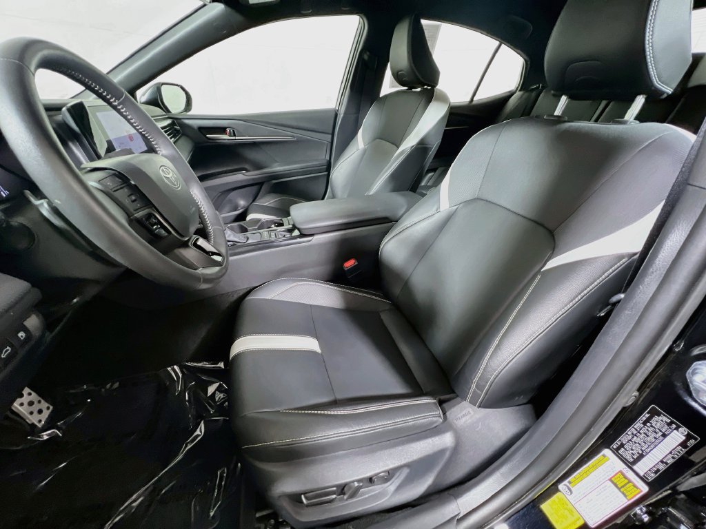 Certified 2026 Toyota Camry SE FWD image 18
