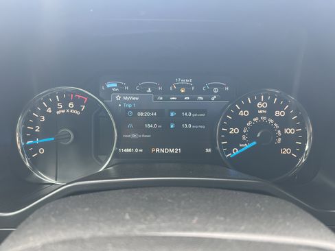 Used 2015 Ford F150 Lariat image 2