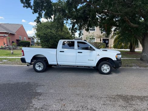 Used 2022 RAM 2500 Tradesman AWD/4WD image 4