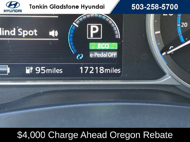 Used 2025 Nissan Leaf S FWD image 29