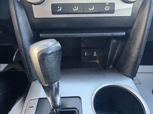 Used 2012 Toyota Camry SE image 25
