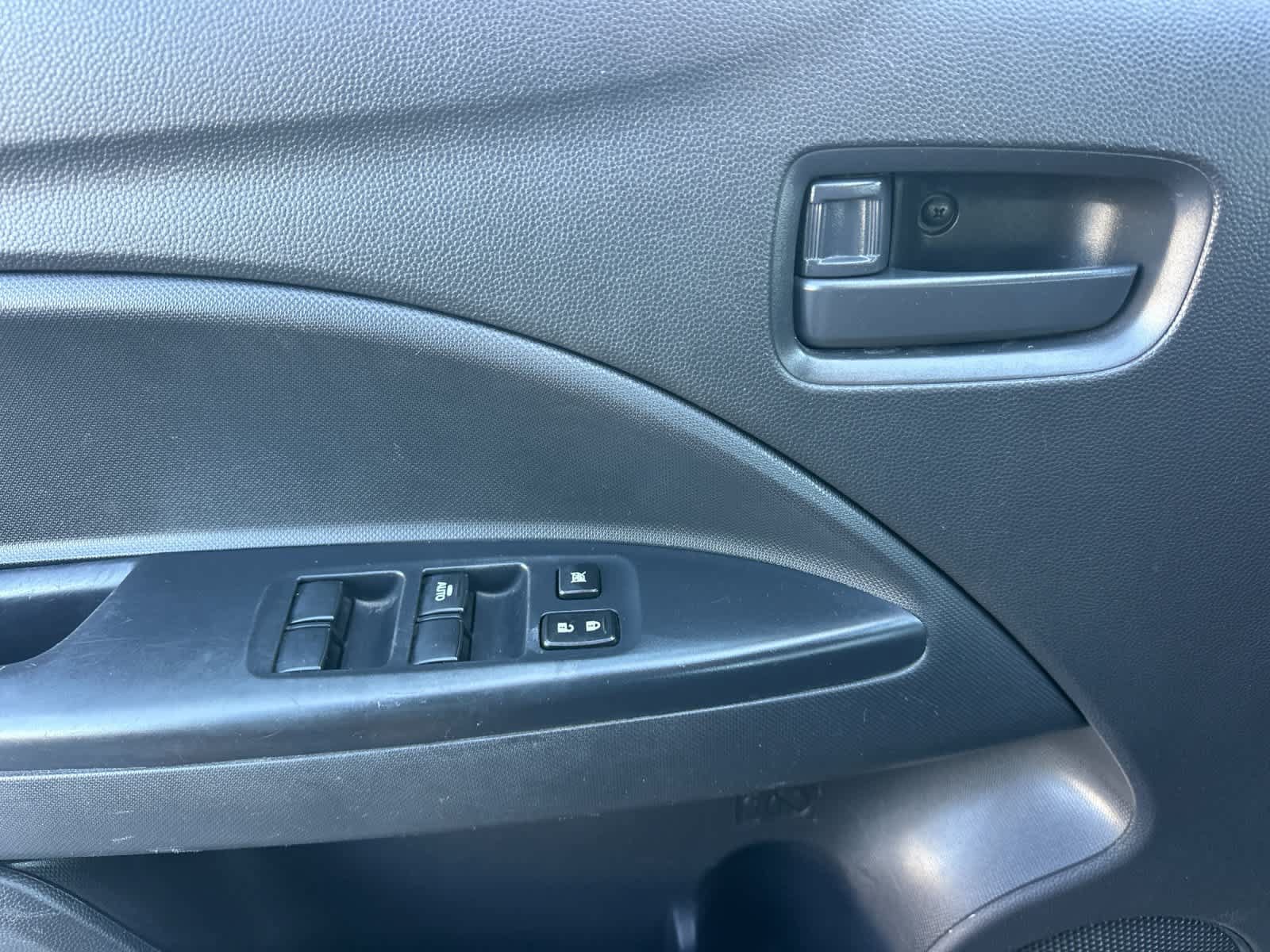 Used 2024 Mitsubishi Mirage ES FWD image 13