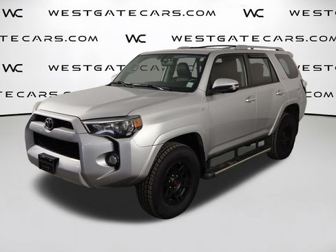 Used 2018 Toyota 4Runner SR5 Premium AWD/4WD image 1