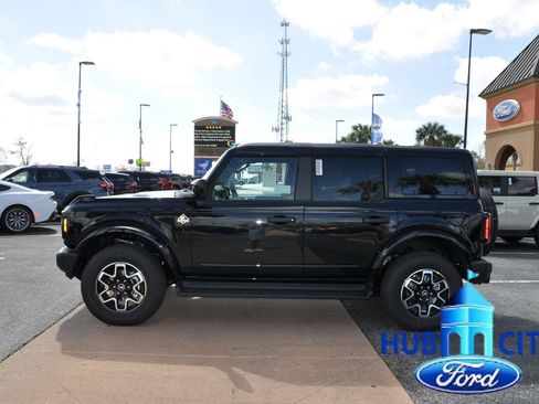 New 2026 Ford Bronco Outer Banks image 2