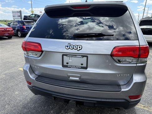 Used 2015 Jeep Grand Cherokee Laredo w/ Quick Order Package 23E AWD/4WD image 4