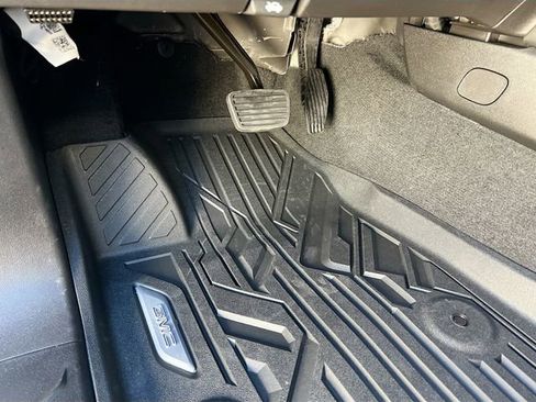 New 2026 GMC Canyon AT4 image 14