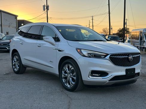 Used 2019 Buick Enclave Avenir w/ Avenir Technology Package image 7