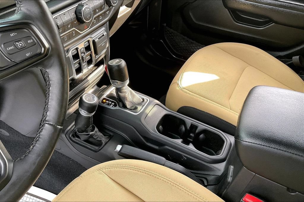 Used 2022 Jeep Wrangler Unlimited Sport AWD/4WD image 21