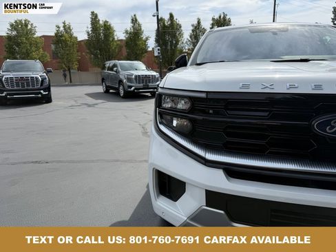 Used 2025 Ford Expedition Max Platinum AWD/4WD image 13