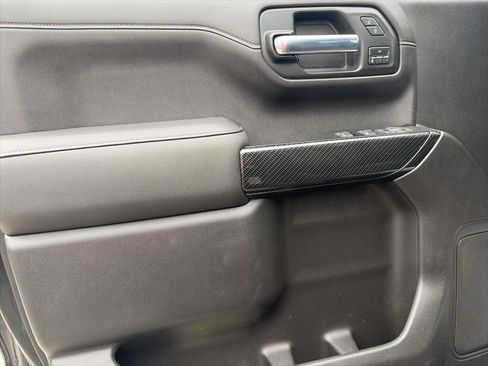 Used 2019 Chevrolet Silverado 1500 LTZ w/ LTZ Plus Package image 7