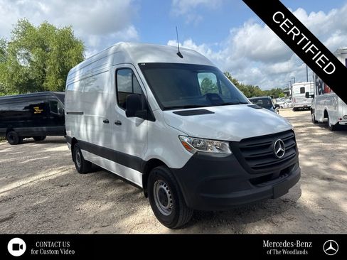 Used 2026 Mercedes-Benz Sprinter 2500 image 1