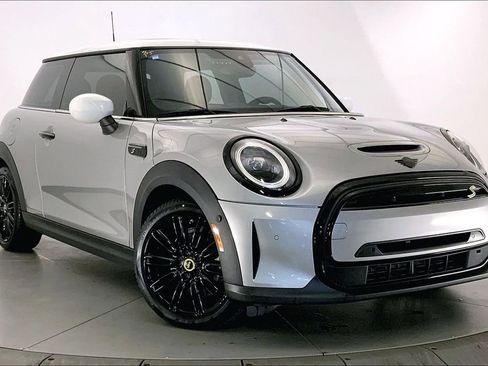Certified 2023 MINI Cooper SE FWD image 1
