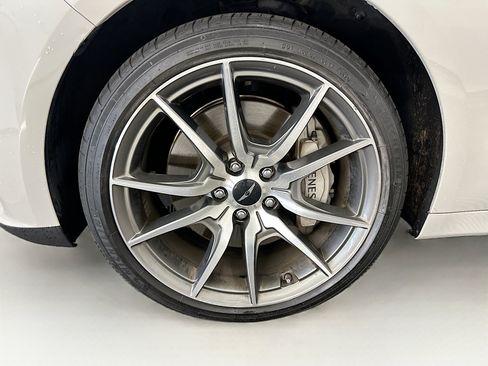Used 2025 Genesis G70 2.5T AWD/4WD image 35