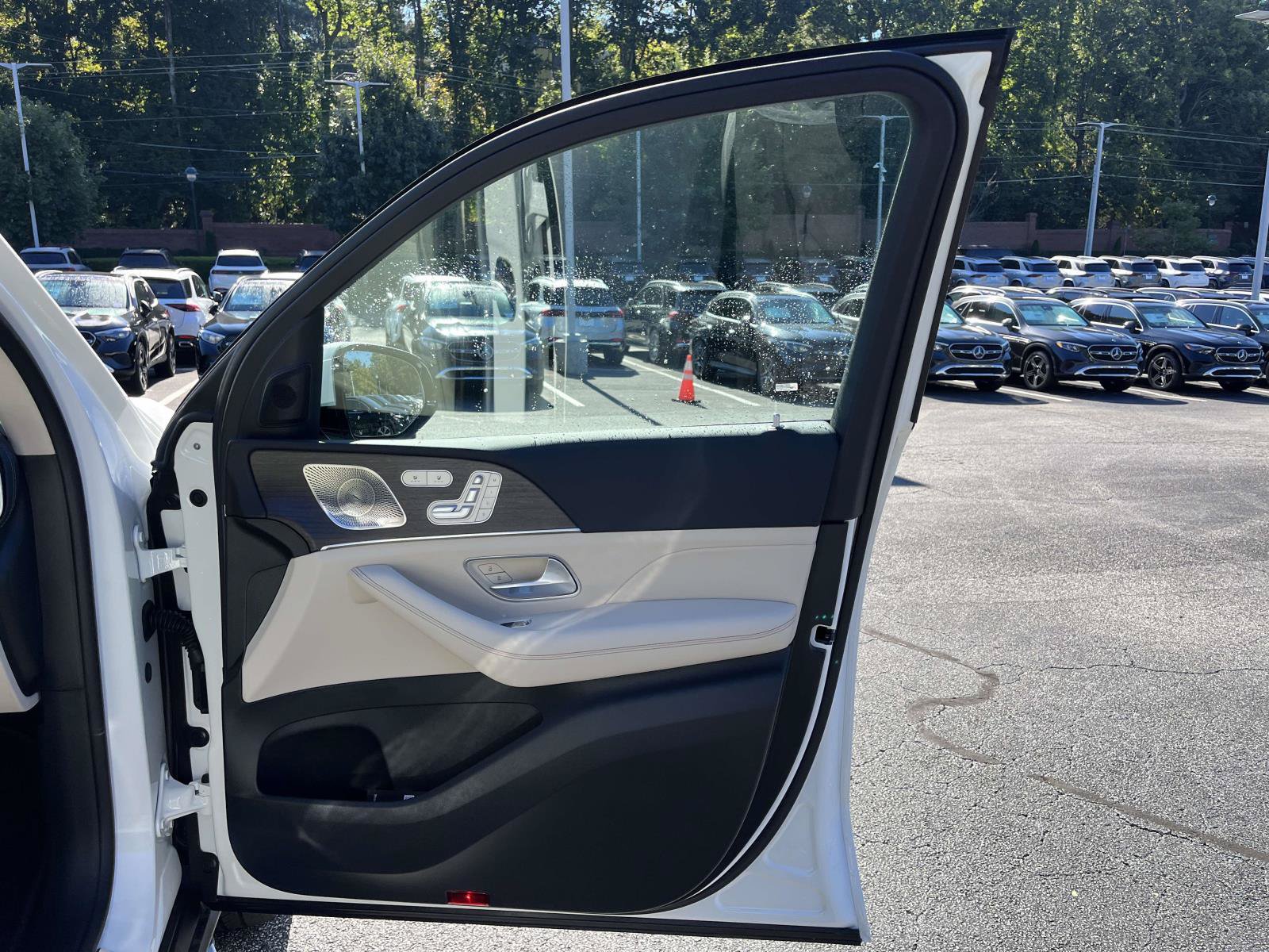 New 2027 Mercedes-Benz GLS 450 4MATIC image 50