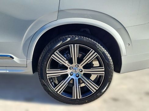 New 2024 Volvo XC90 T8 Plus w/ Protection Package Premier image 26