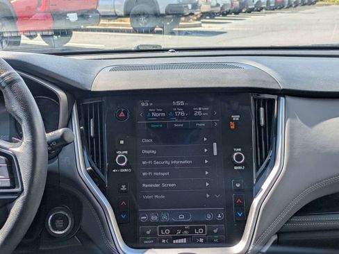 Certified 2025 Subaru Outback Onyx Edition w/ Popular Package #2 image 20