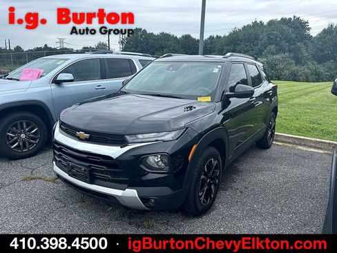 Used 2023 Chevrolet TrailBlazer LT AWD/4WD image 3