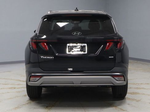 Certified 2025 Hyundai Tucson SEL AWD/4WD image 9