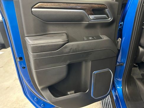 Certified 2023 GMC Sierra 1500 Elevation image 17