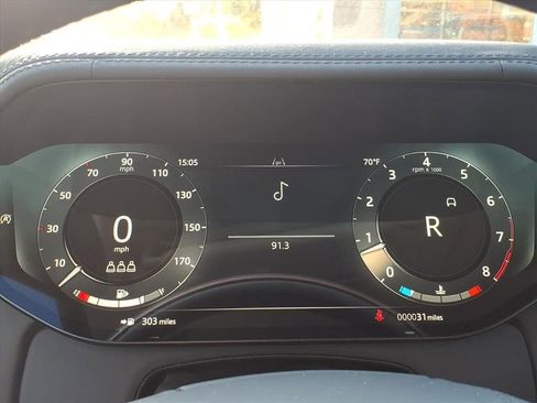 New 2025 Land Rover Range Rover SE AWD/4WD image 22