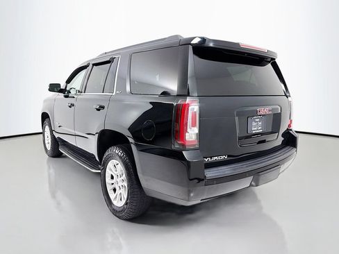 Used 2017 GMC Yukon SLT AWD/4WD image 5