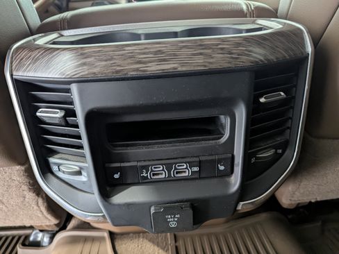 Used 2020 RAM 3500 Laramie AWD/4WD image 15