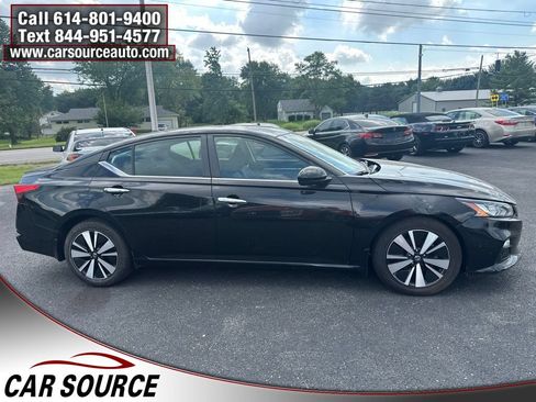 Used 2022 Nissan Altima 2.5 SV FWD image 7