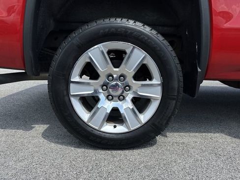 Used 2015 GMC Sierra 1500 SLE w/ SLE Value Package AWD/4WD image 32