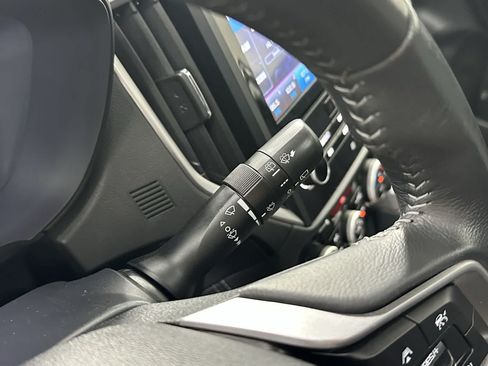 Used 2020 Subaru Forester Limited AWD/4WD image 17