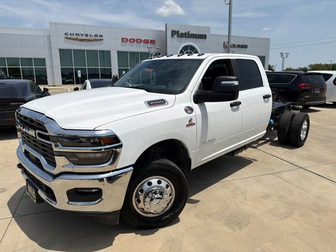 New 2026 RAM 3500 Big Horn AWD/4WD image 1