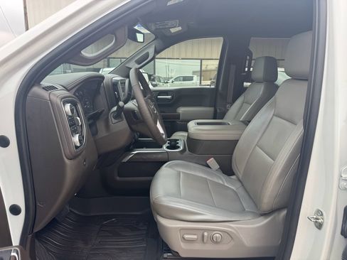 Used 2020 GMC Sierra 1500 SLT w/ SLT Premium Package AWD/4WD image 17