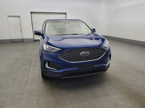 Used 2023 Ford Edge SEL image 14