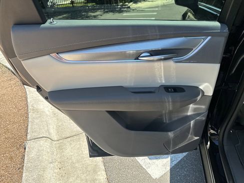 Used 2023 Cadillac XT5 Premium Luxury w/ Technology Package FWD image 30