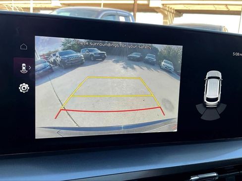 Used 2023 Kia Telluride S image 26