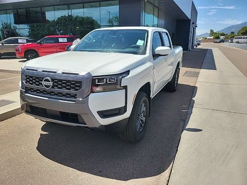 New 2026 Nissan Frontier SV w/ SV Convenience Package AWD/4WD image 3