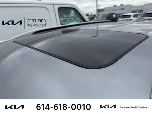 Certified 2024 Kia Seltos SX w/ SX Sunroof Package AWD/4WD image 8