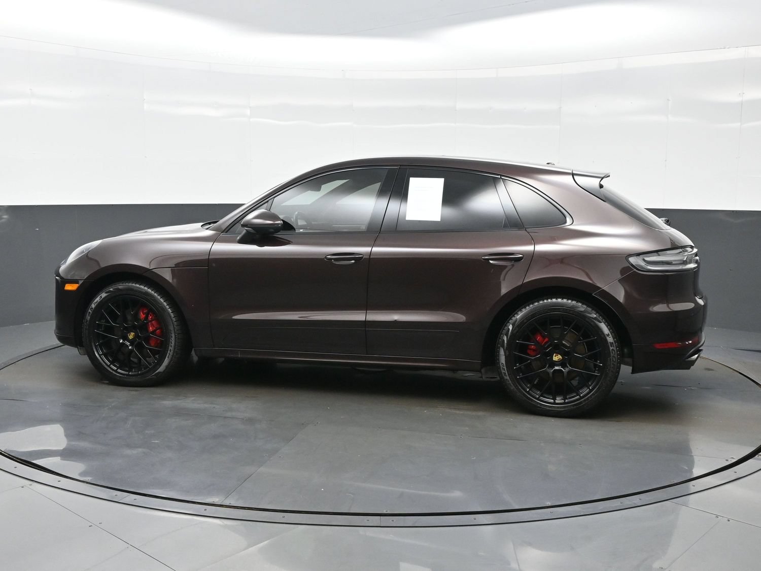 Used 2021 Porsche Macan GTS AWD/4WD image 3