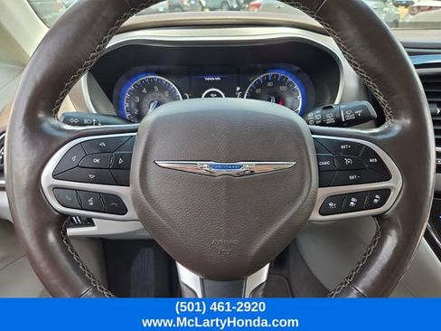 Used 2019 Chrysler Pacifica Touring-L Plus w/ Advanced Safetytec Group FWD image 30