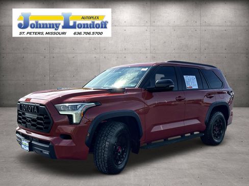Used 2024 Toyota Sequoia TRD Pro AWD/4WD image 4